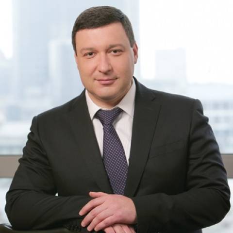 Sergey Mamedov, Bank Globus